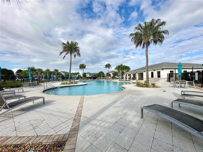 Building Photo - 10247 Love Story St