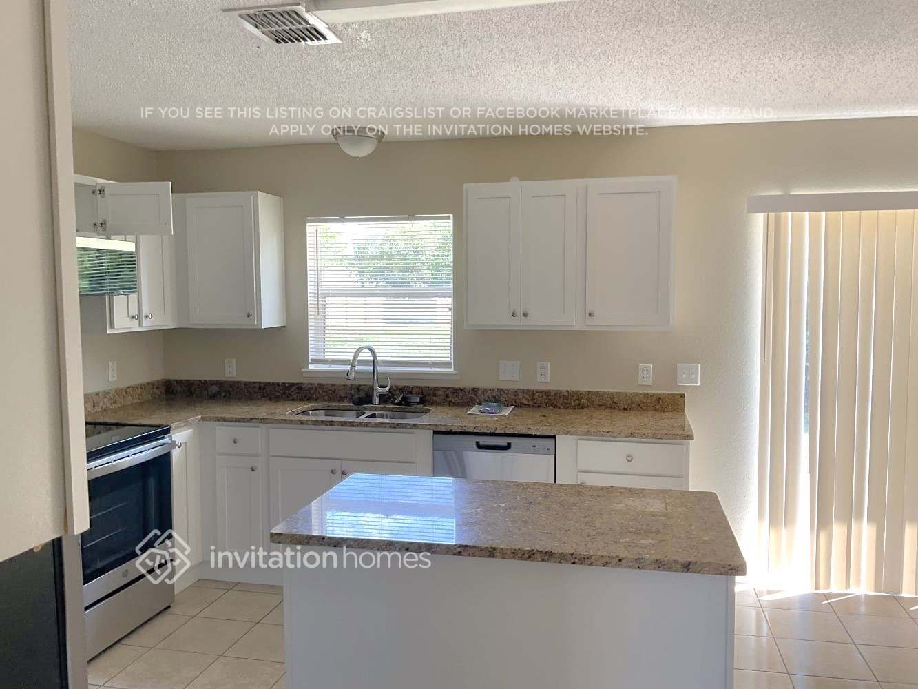 Building Photo - 927 Halifax Dr