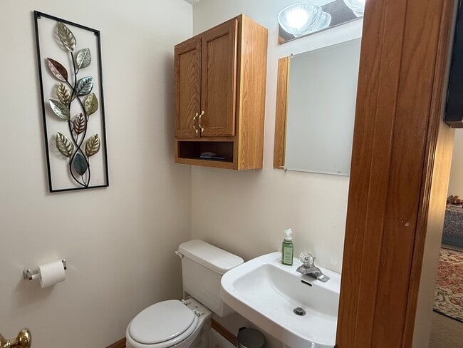 Building Photo - 15711 Fjord Ave