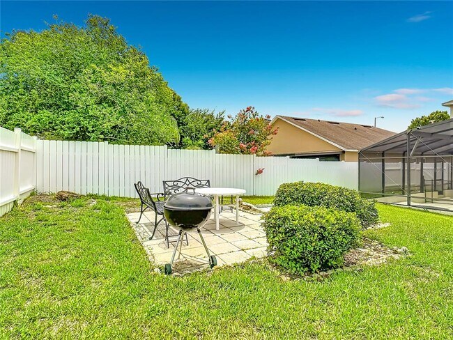 Building Photo - 228 Cassia Dr