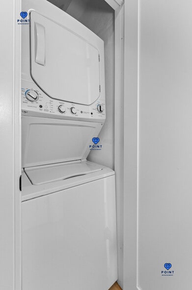 Building Photo - 130 Bremen St