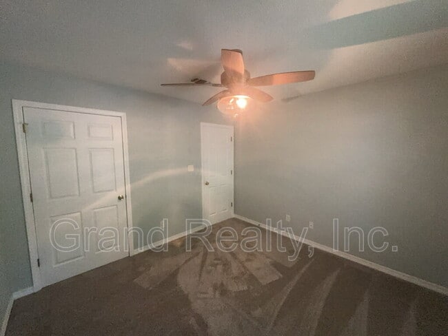 Building Photo - 3321 Meghans Way