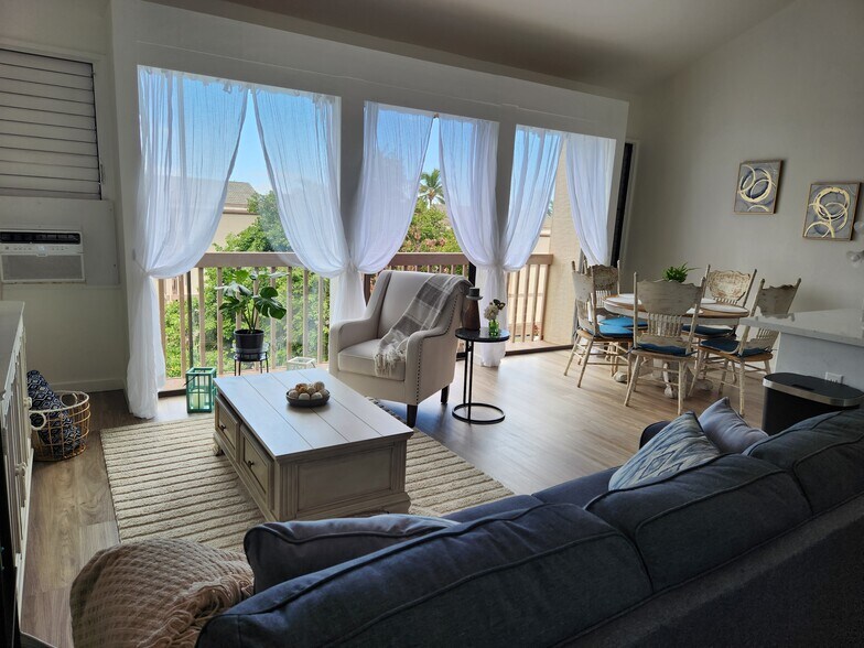 Building Photo - 84-688 Ala Mahiku St
