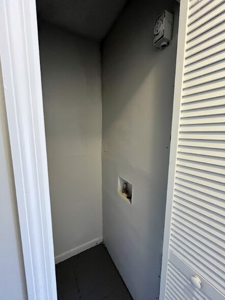 Building Photo - 5026 Westchase Ct