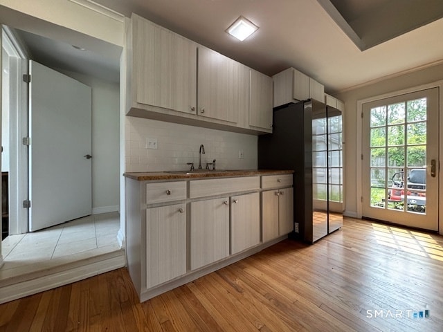 Building Photo - 104 Comstock Hill Ave