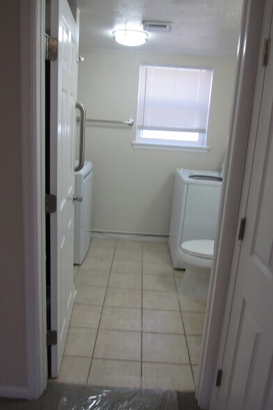 Building Photo - 4394 S Ceylon Way