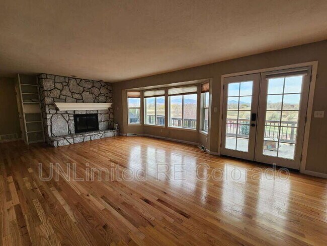 Building Photo - 5989 Eldridge Ct