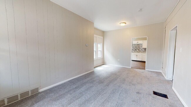 Building Photo - 5001 Denison Ave