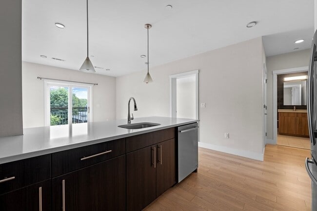 Building Photo - 1975 Massachusetts Ave