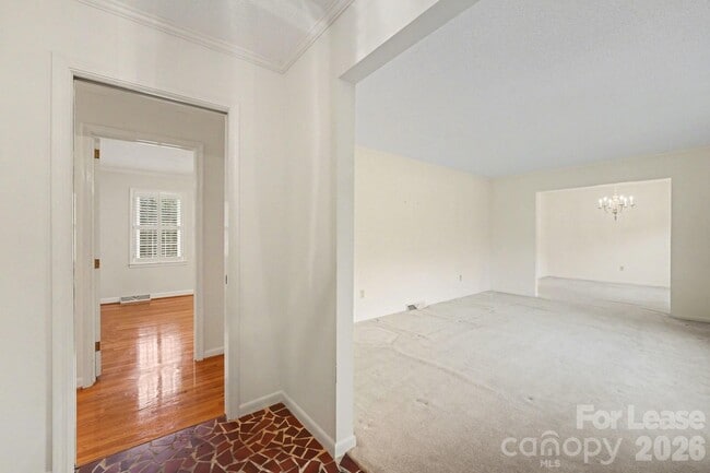 Building Photo - 11002 Harrisburg Rd