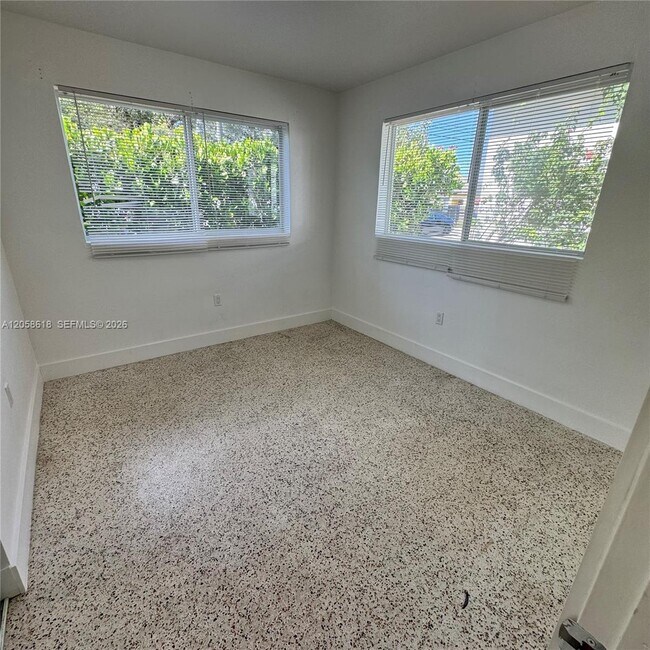 Building Photo - 6157 SW 64th St