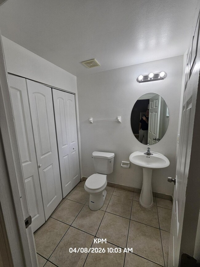 Building Photo - 1153 Colonial Palms Way