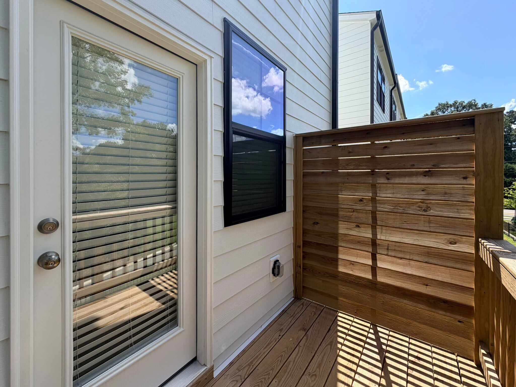 Building Photo - 3611 Elm Grove Ln