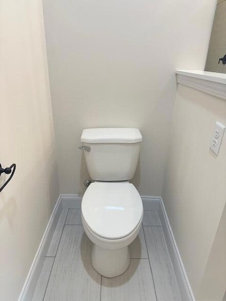 Building Photo - 1923 Cypress Ln