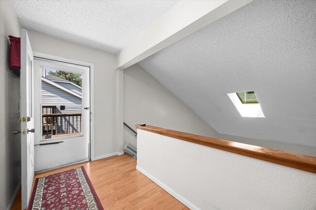 Building Photo - 2105 N Keebler Ave
