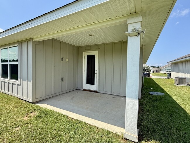 Building Photo - 23354 Shadowridge Dr