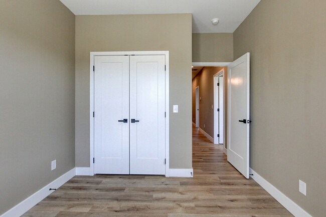 Building Photo - 102 Rosenwald St