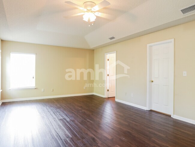 Building Photo - 5304 Cypress Links Blvd