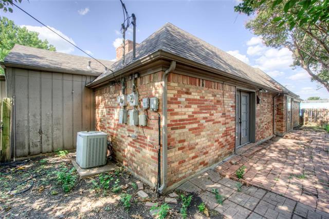Building Photo - 10630 Sandpiper Ln
