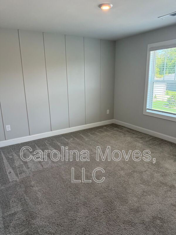 Building Photo - 2103 Greasby Ct