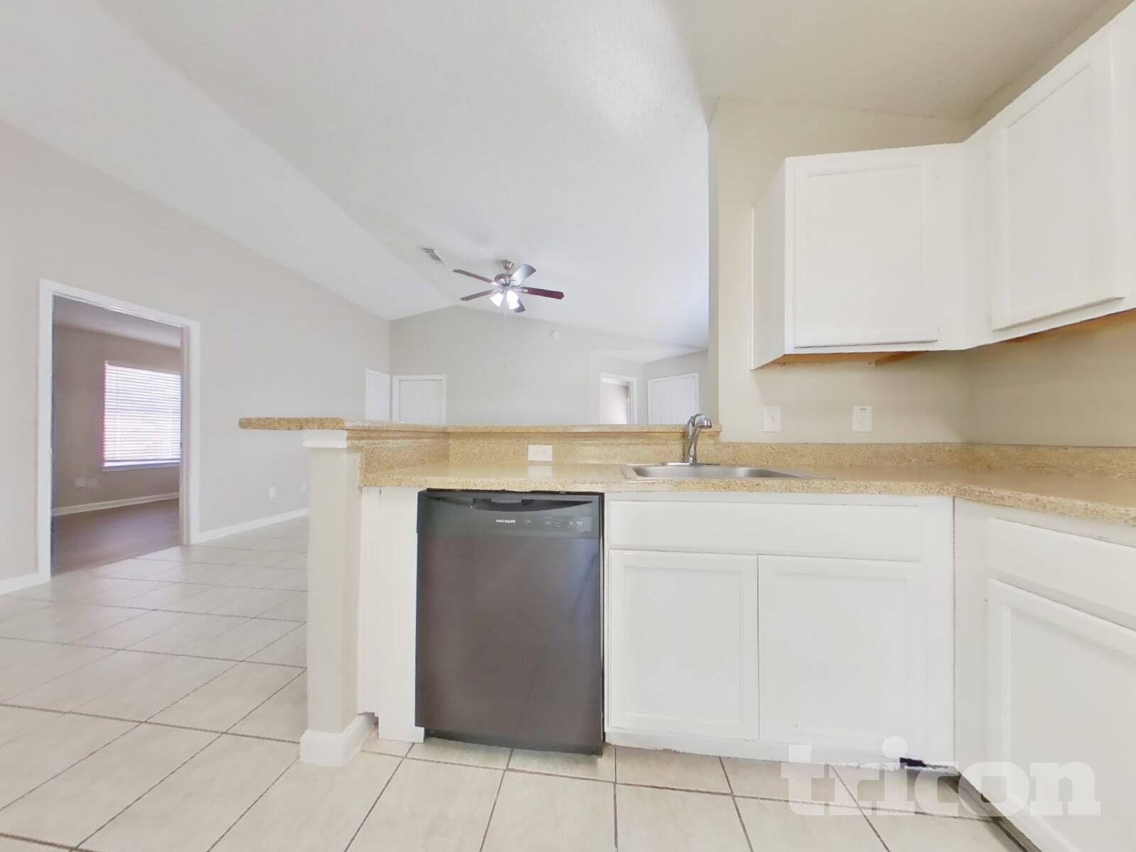 Building Photo - 3146 Boynton Dr