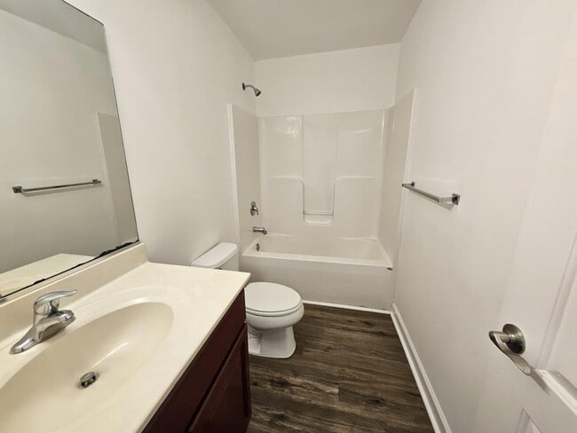 Building Photo - 73 Medal Way