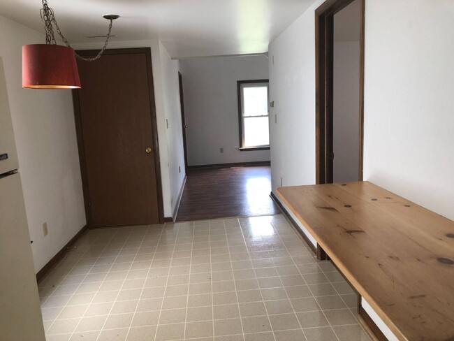 Building Photo - 23 Sacandaga Rd