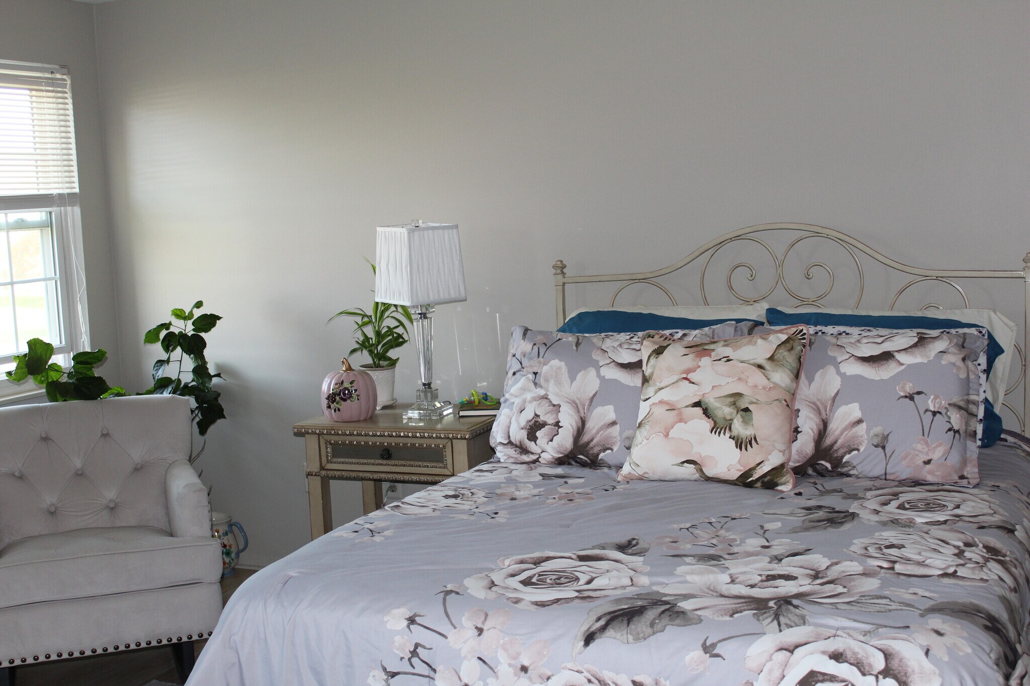 Building Photo - 42169 Gladwin St