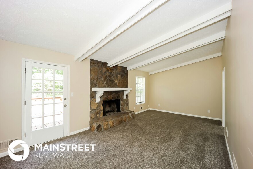 Building Photo - 6841 Cedar Dr