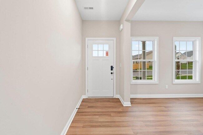 Building Photo - 109 Clearwater Dr