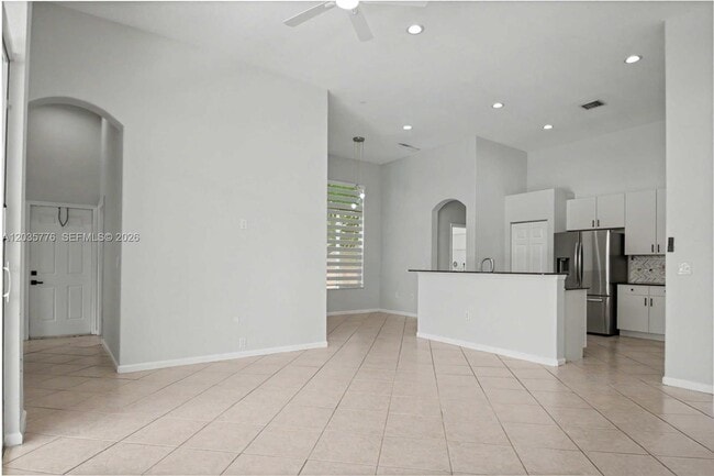 Building Photo - 15957 SW 16th St