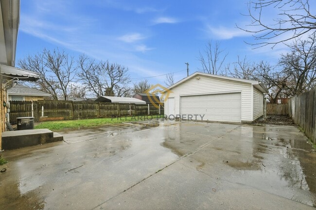 Building Photo - Adorable 3-Bedroom Home on the East Side, Available NOW!