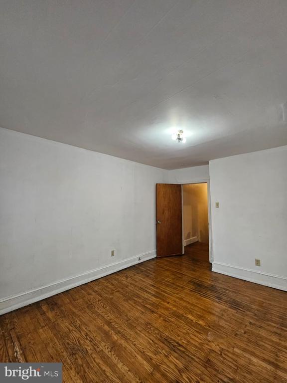Building Photo - 1717 S Bancroft St