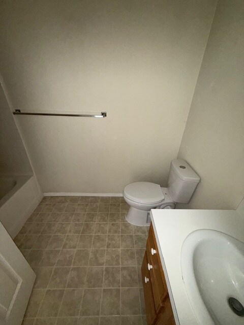 Building Photo - 2526 N Iris Pl