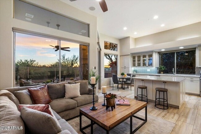 Building Photo - 6501 Shooting Star Way