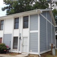 Building Photo - 3450 Macklen Rd