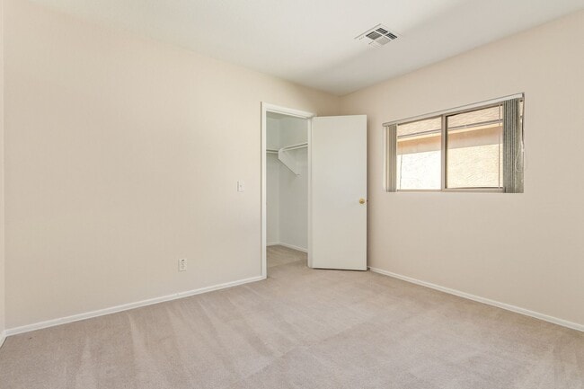 Building Photo - New Listing in El Mirage