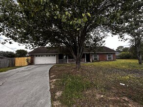 Building Photo - House for Rent