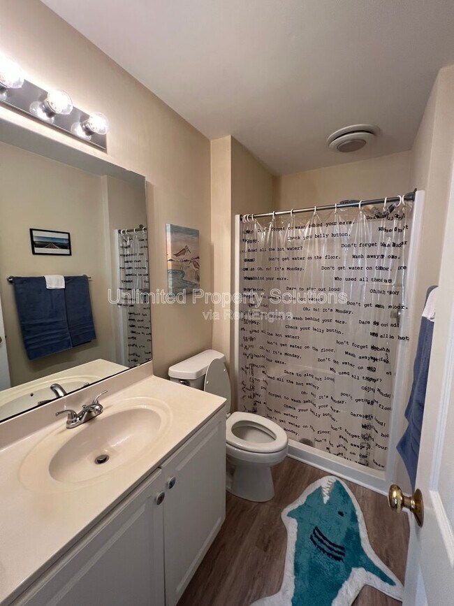 Building Photo - 5813 Wrightsville Ave