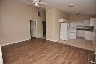 Building Photo - 5846 8th St