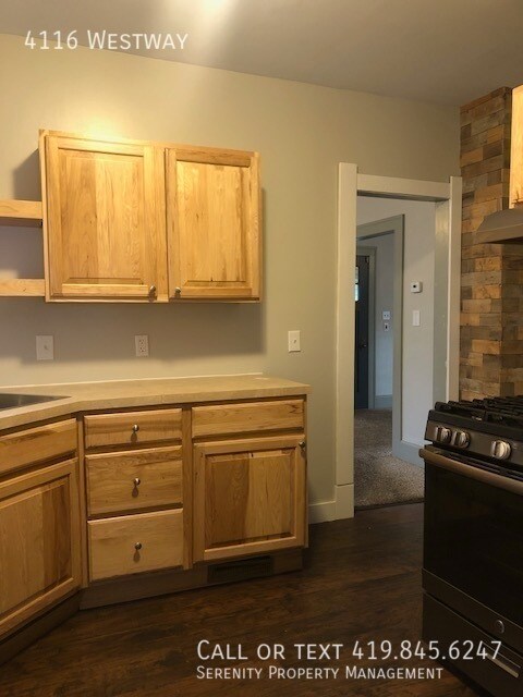 Building Photo - *$300 Off First Month's Rent until 6/30/24...