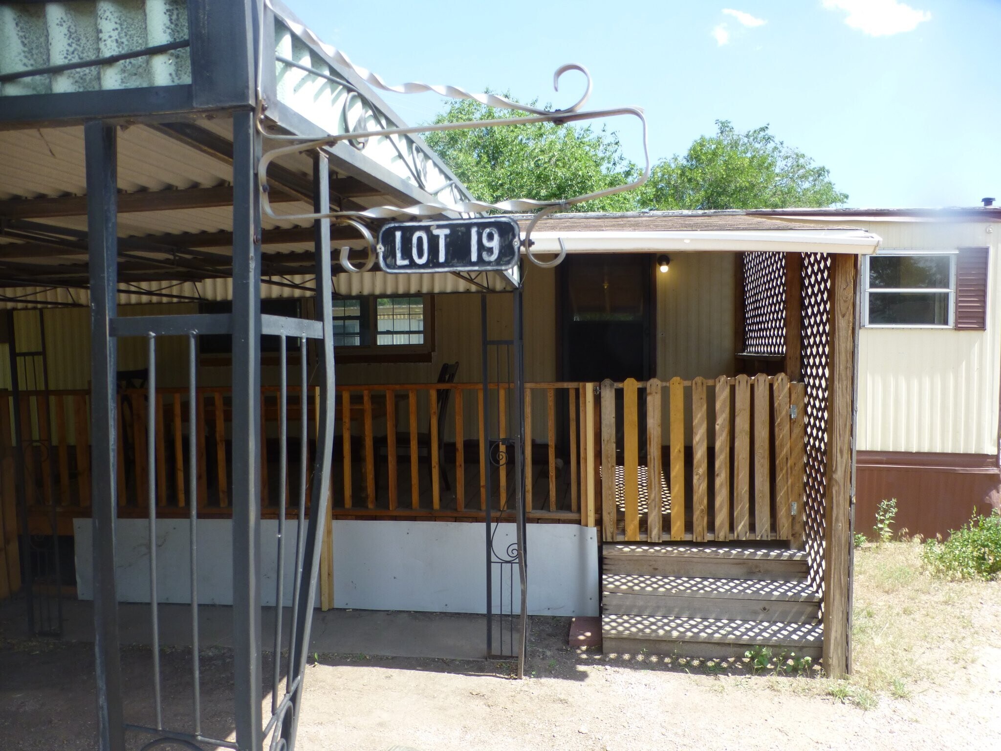 Building Photo - 3030 Wood Ave