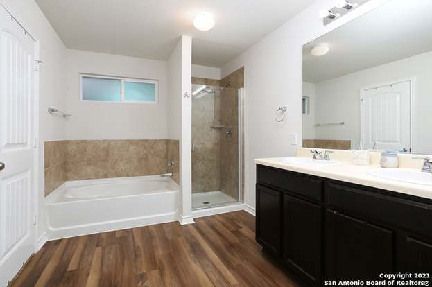 Building Photo - 6214 Falsetto Voice