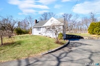 Building Photo - 63 Alpine St