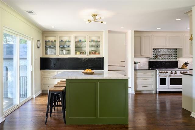 Building Photo - 4430 Cedarbrush Dr