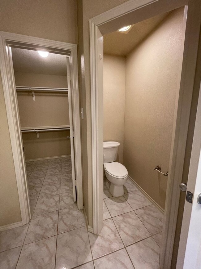 Building Photo - PICTURE PERFECT 3/2 Home in Superb Location in Highly Desirable Park Glen Neighborhood!(( Keller ...