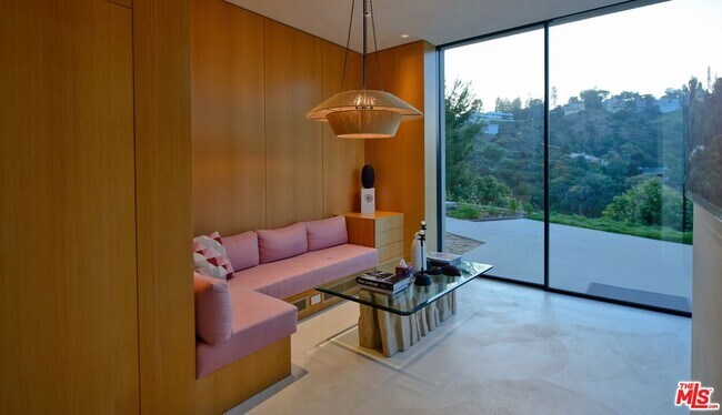 Building Photo - 11531 Orum Rd