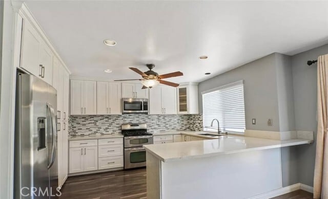 Building Photo - 24833 Carmel Dr
