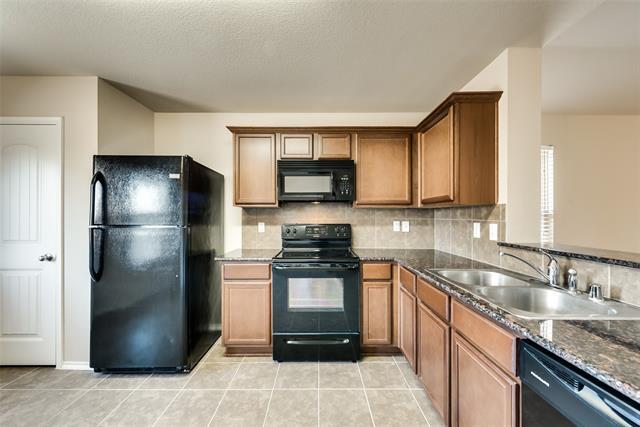 Building Photo - 1122 Rainer Dr
