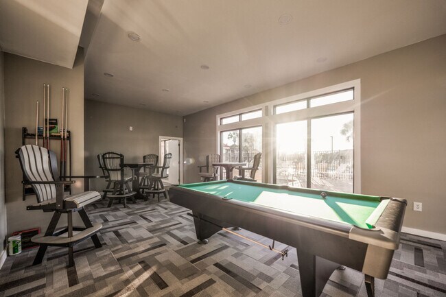 Building Photo - 17462 Front Beach Rd